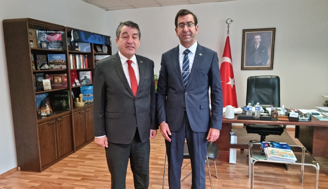 AMDF GENEL BAŞKANI MURAT ALABAŞ KARLSRUHE BAŞKONSOLOSU MAHMUT BEYEFENDİ Yİ ZİYARET ETTİ...